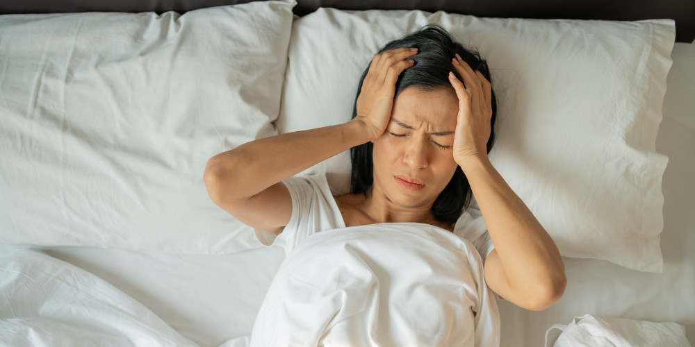 Dormir con luz se relaciona con mayor riesgo de diabetes y obesidad