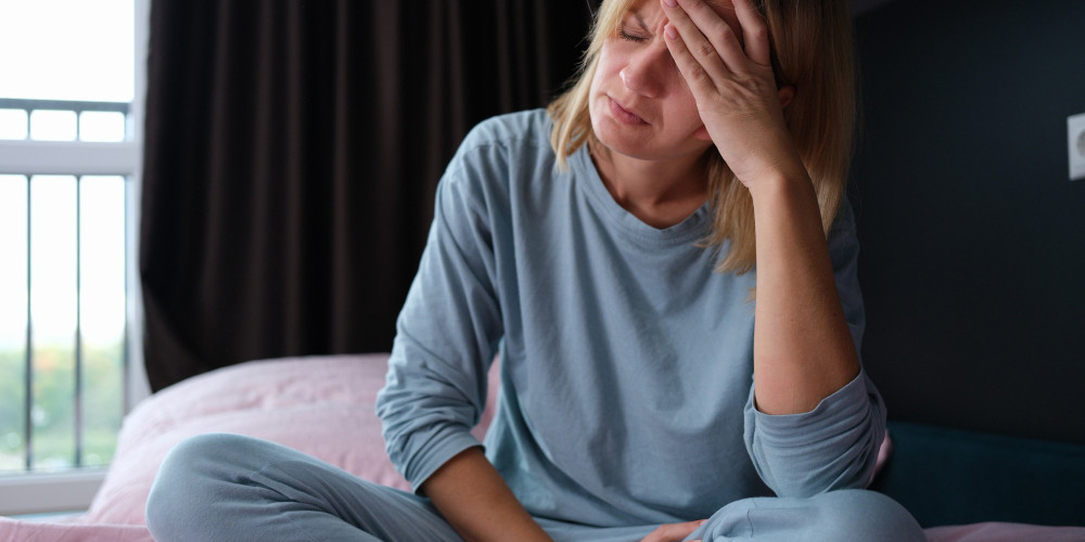 Por qué las mujeres tienen más dolor: la ciencia empieza a destapar la “inexplorada caja negra” de este síntoma

